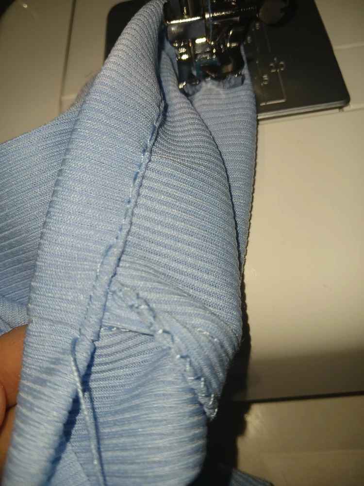 Вообще не шёт трикотажа