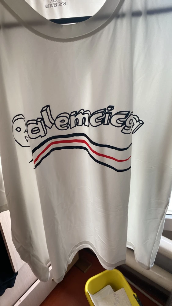 Заказала белую , пришла с рисунком