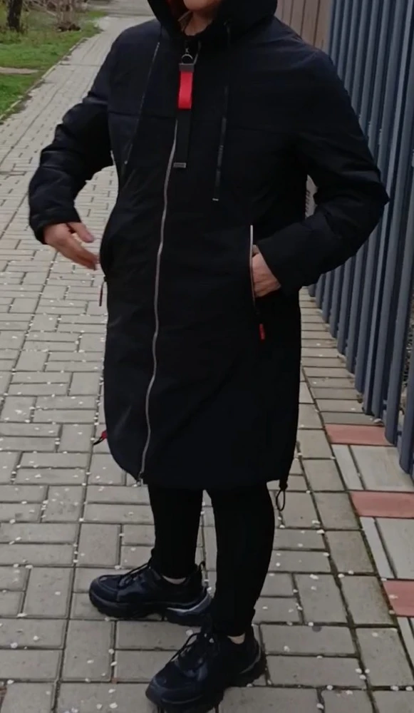 Очень рада, что купила. Пол мой спортивный стиль самое то 👍
Особенно цена 🔥