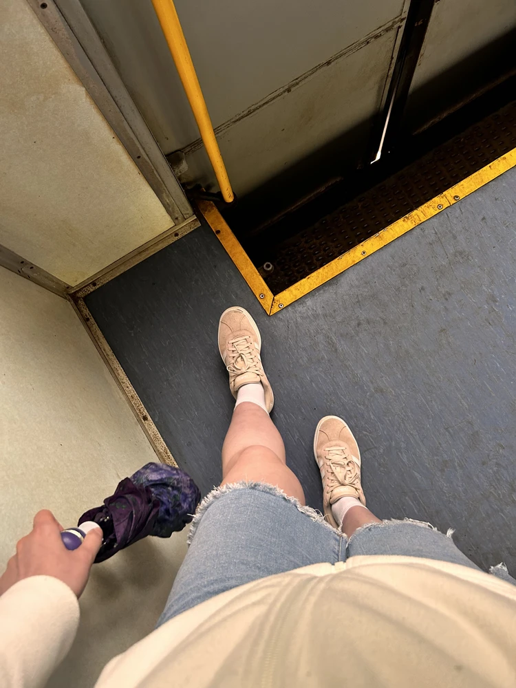 Шорты супер! Джинса мягка и приятная к телу! По розмеру подошли, не стягивает и не даваит