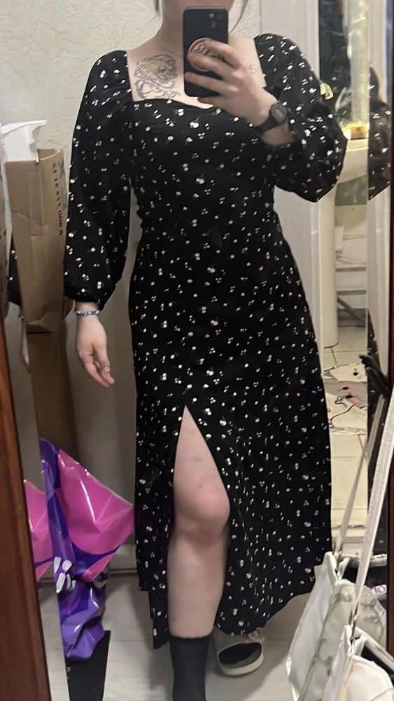 Платье совсем другое, совсем не то что на фото