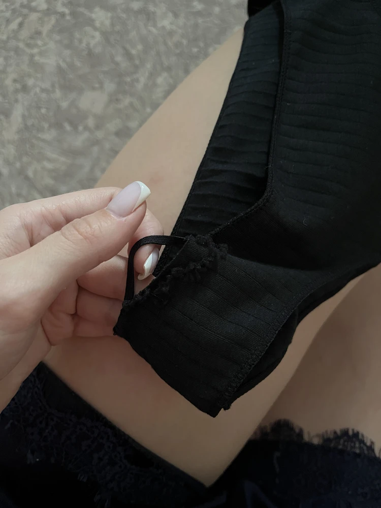 О каком премиуме можно говорить…только забрала комплект, резинка изначально на них была какой-то странной, решила надеть и она порвала шов…все остальные целые